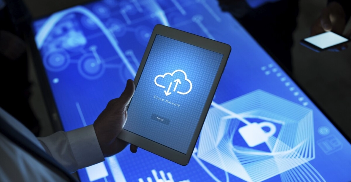 Making the Most of the Cloud - Challenges in the IT Industry - Unient